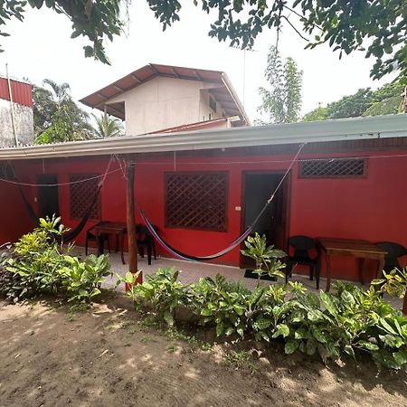 Hotel Don Quichotte Tortuguero Extérieur photo